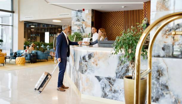 Cutting Hotel Costs with Reward Programs